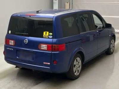 Nissan LAFESTA