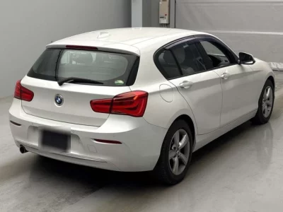 BMW 1-Series  с аукциона в Японии