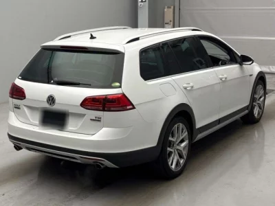 Volkswagen GOLF ALLTRACK