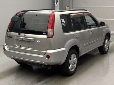 Nissan X-TRAIL  с аукциона в Японии