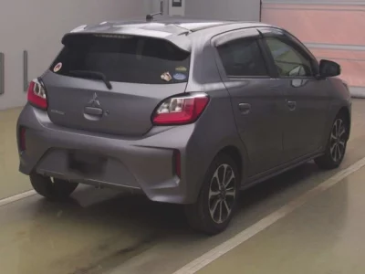 Mitsubishi MIRAGE  с аукциона в Японии