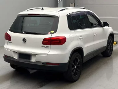 Volkswagen Tiguan  с аукциона в Японии