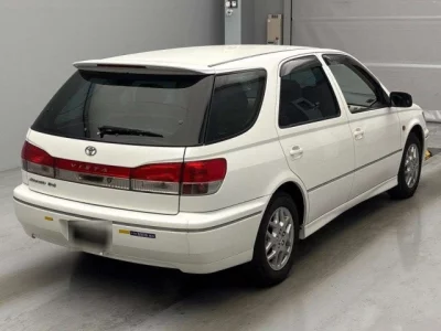 Toyota VISTA ARDEO  с аукциона в Японии