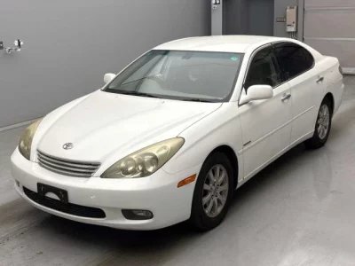 Toyota WINDOM  с аукциона в Японии