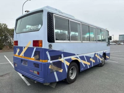 Mitsubishi AERO MIDI