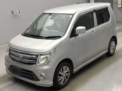 Suzuki WAGON R  с аукциона в Японии
