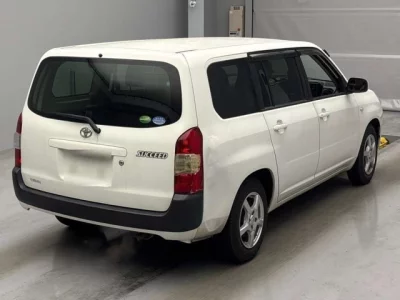 Toyota SUCCEED