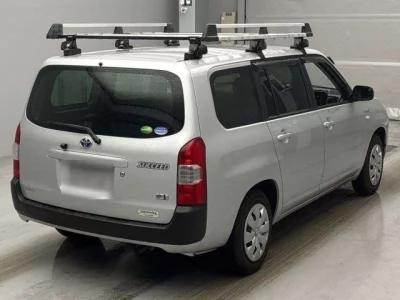 Toyota SUCCEED