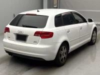 Audi A3 лот № 5030 оценка 3.5  с аукциона в Японии 1