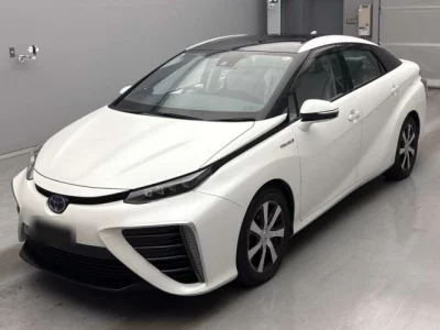 Toyota MIRAI  с аукциона в Японии