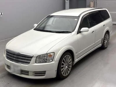 Nissan Stagea