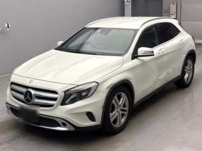 Mercedes-Benz GLA CLASS