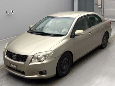 Toyota COROLLA AXIO  с аукциона в Японии