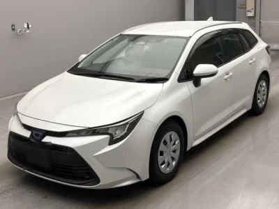 Toyota COROLLA TOURING  с аукциона в Японии
