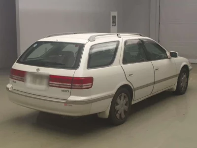 Toyota Mark II Wagon Qualis