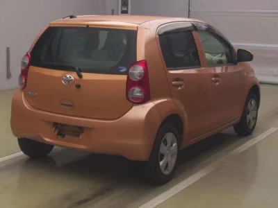 Toyota PASSO  с аукциона в Японии