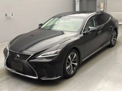 Lexus LS  с аукциона в Японии