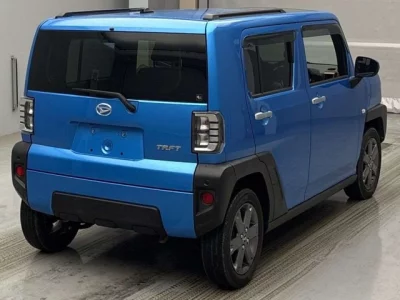 Daihatsu TAFT