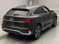 Audi Q5 лот № 5086 оценка 4.5  с аукциона в Японии 1