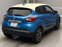 Renault Captur лот № 18271 оценка RA  с аукциона в Японии 1