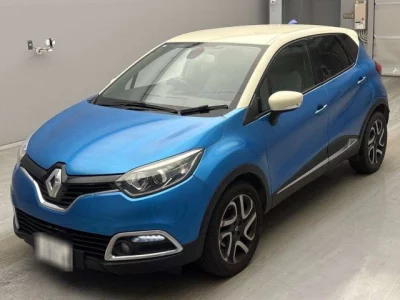 Renault Captur  с аукциона в Японии