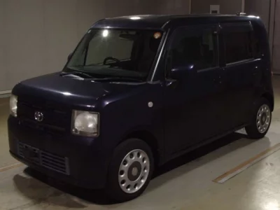 Toyota PIXIS SPACE  с аукциона в Японии