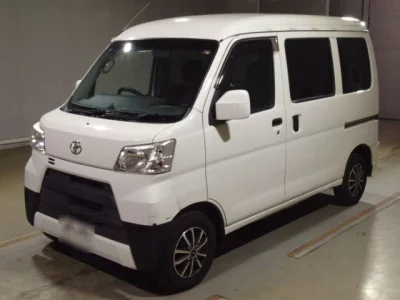 Toyota PIXIS VAN  с аукциона в Японии
