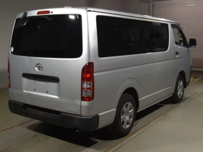Toyota HIACE VAN  с аукциона в Японии