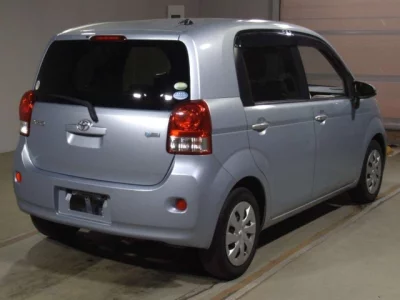 Toyota PORTE