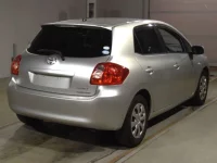Toyota AURIS лот № 162 оценка 3  с аукциона в Японии 1