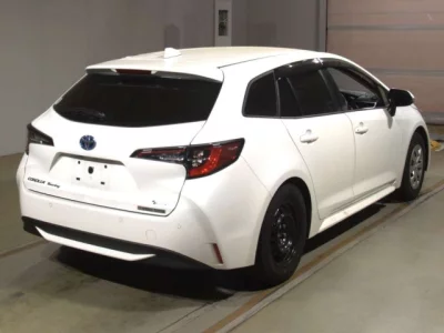 Toyota COROLLA TOURING  с аукциона в Японии