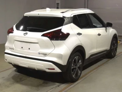 Nissan KICKS