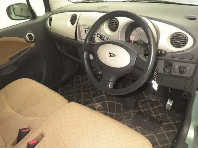 Daihatsu MOVE LATTE