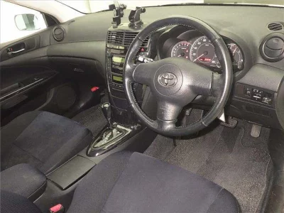 Toyota CALDINA  с аукциона в Японии