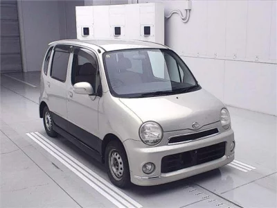 Daihatsu MOVE LATTE