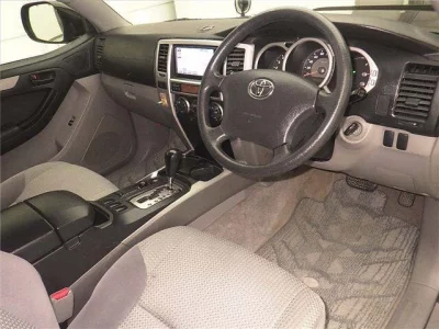 Toyota HILUX SURF  с аукциона в Японии