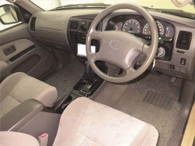 Toyota HILUX SURF  с аукциона в Японии