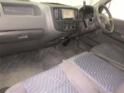 Nissan CARAVAN VAN  с аукциона в Японии