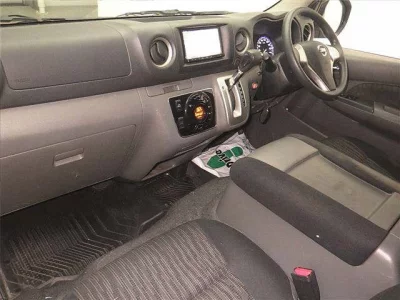 Nissan CARAVAN VAN