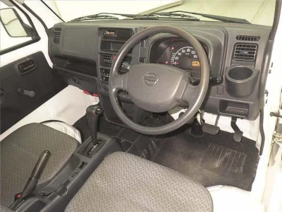 Nissan CLIPPER TRUCK