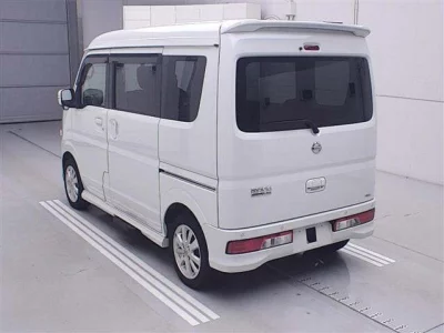 Nissan CLIPPER RIO