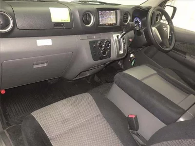 Nissan CARAVAN VAN