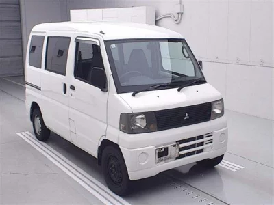 Mitsubishi MINICAB VAN