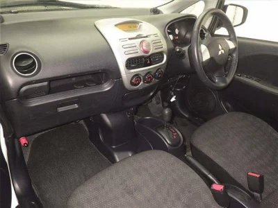 Mitsubishi I-MIEV  с аукциона в Японии