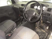 Daihatsu TERIOS KID лот № 70122 оценка 3.5  с аукциона в Японии 2