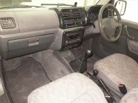 Mazda AZ-OFFROAD лот № 70064 оценка R  с аукциона в Японии 3