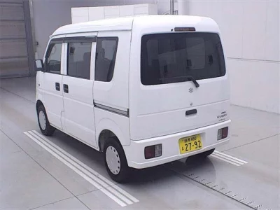 Suzuki EVERY  с аукциона в Японии