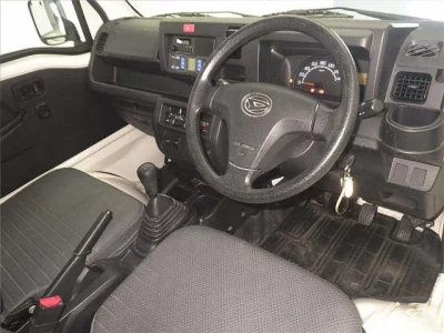 Daihatsu HIJET TRUCK  с аукциона в Японии