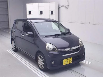 Daihatsu MIRA E S