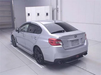 Subaru WRX  с аукциона в Японии